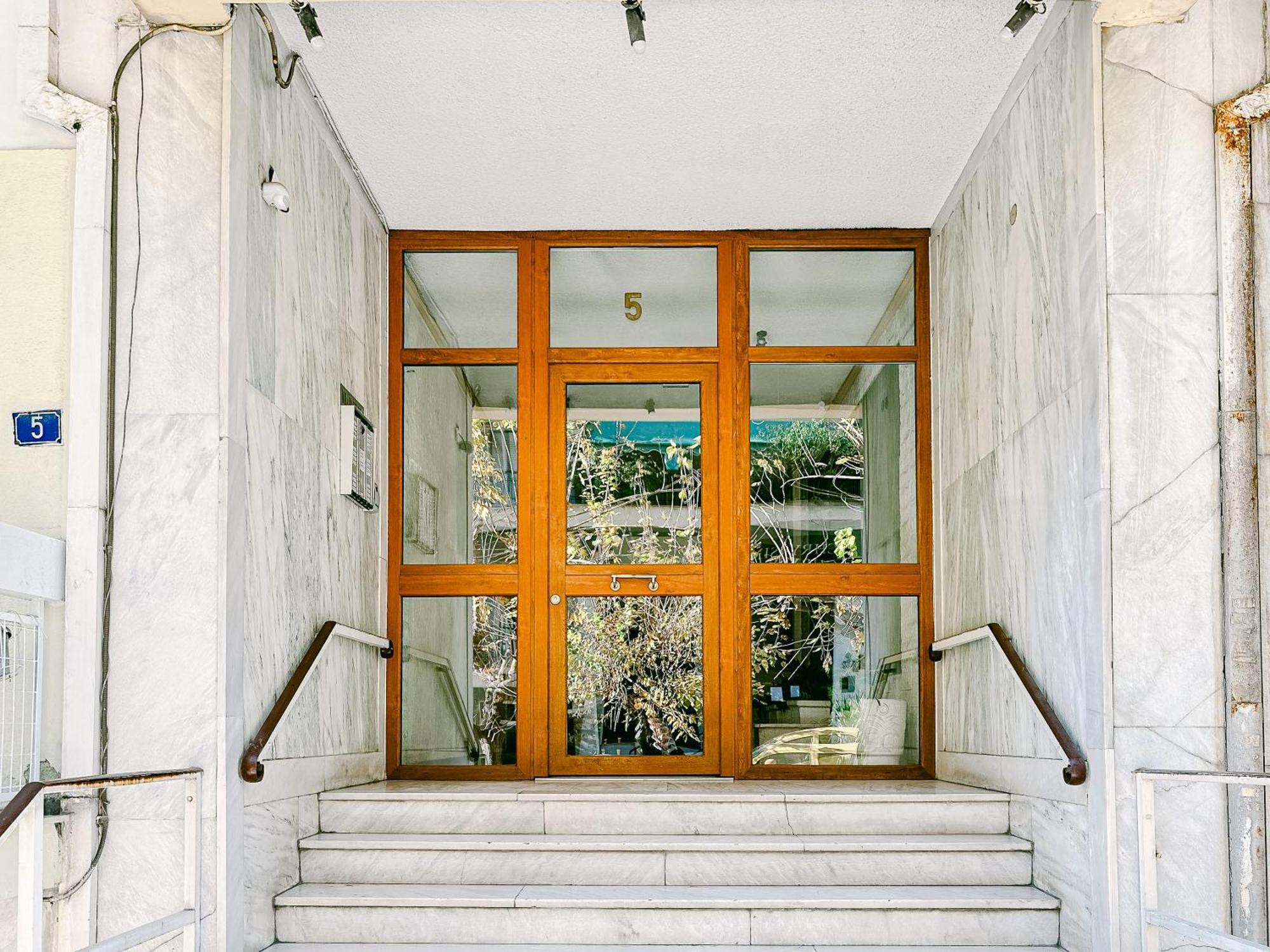 Quiet Home In Katehaki Metro. Athena Bagian luar foto